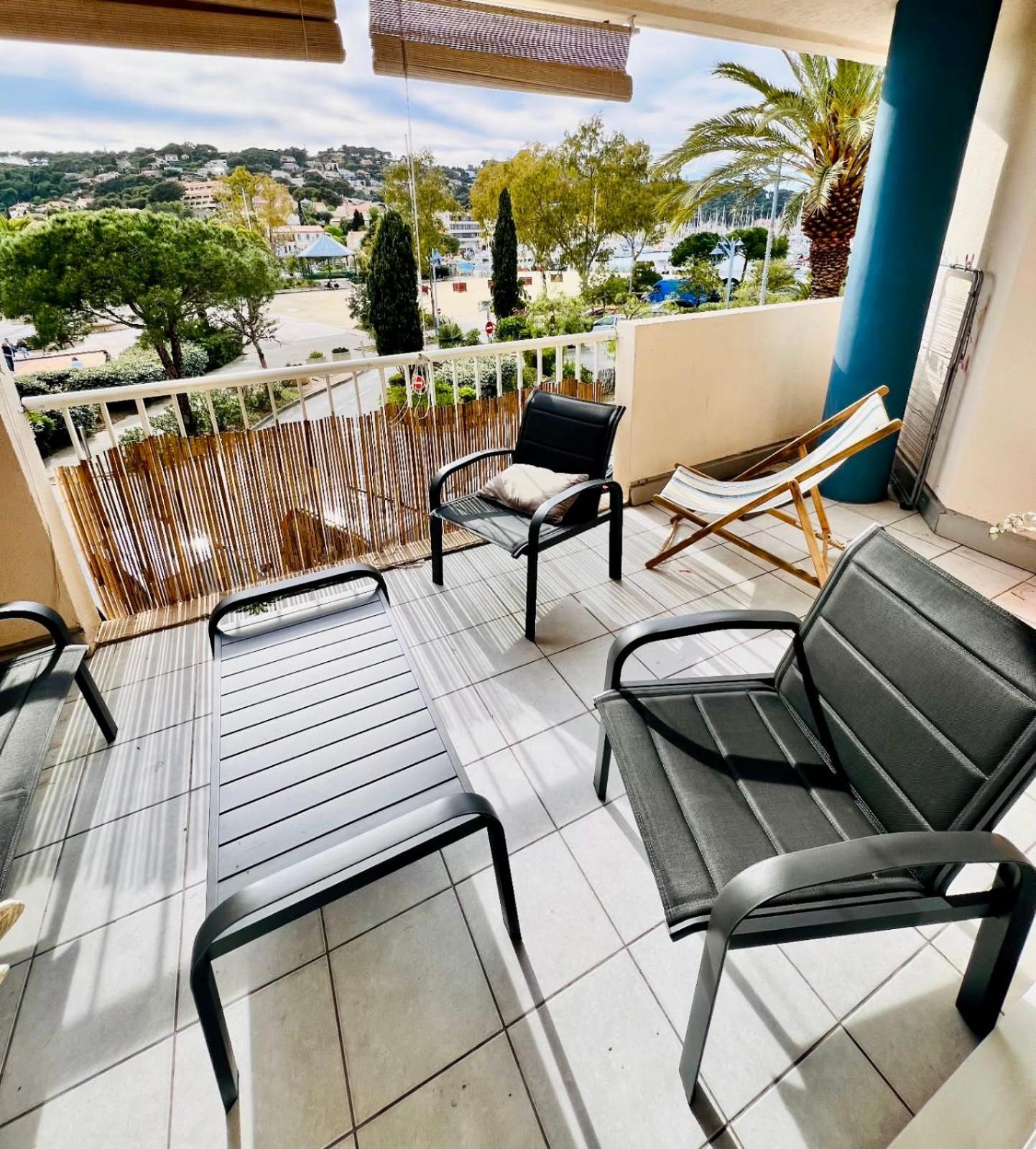 Superbe Appartement Bord De Mer سانت-ماندرييه-سور-مير المظهر الخارجي الصورة